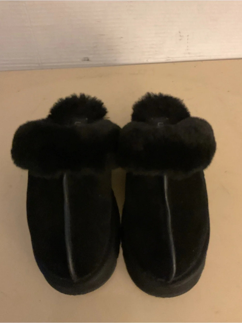UGG women slip
